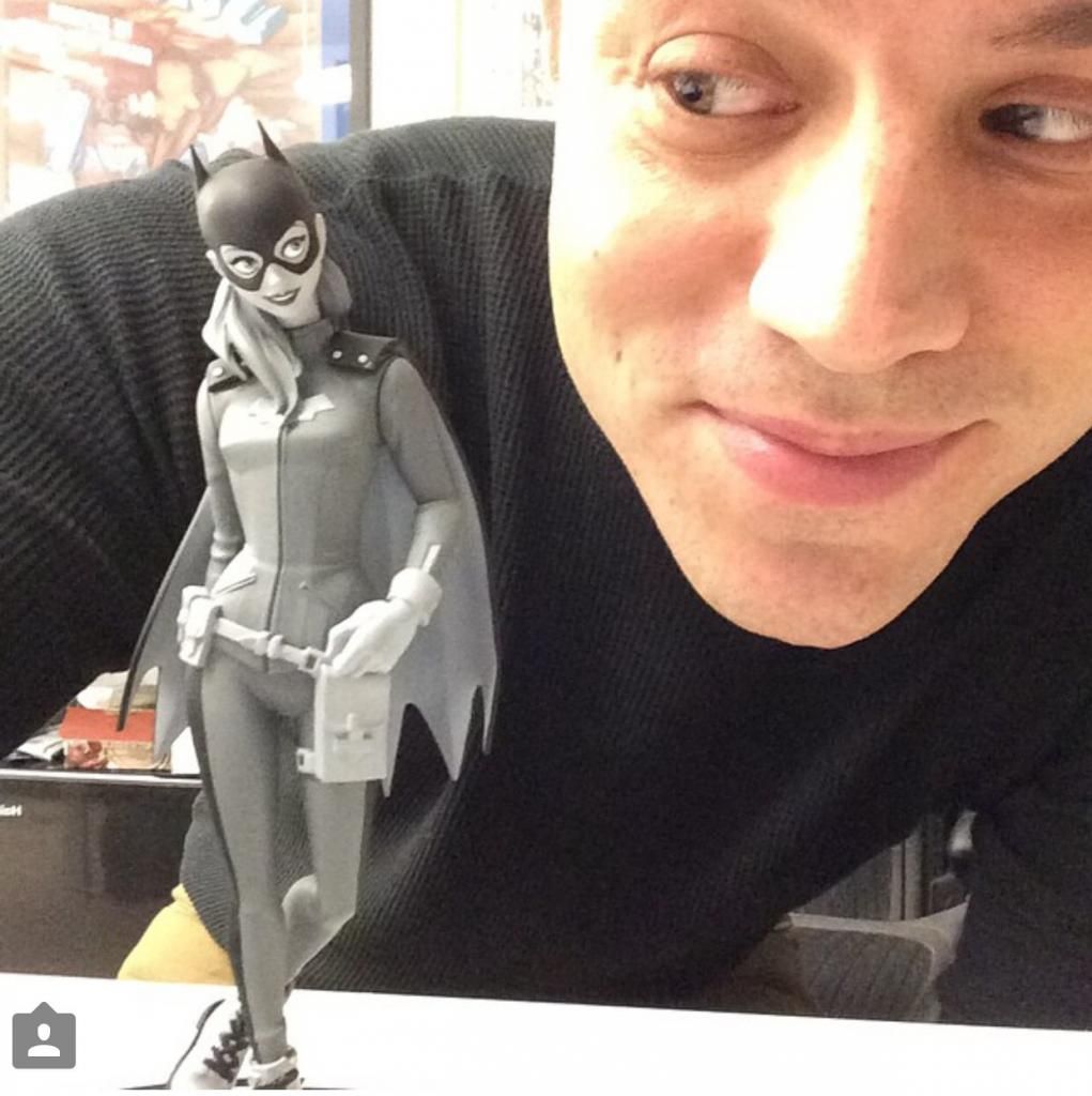 batgirl black and white statue